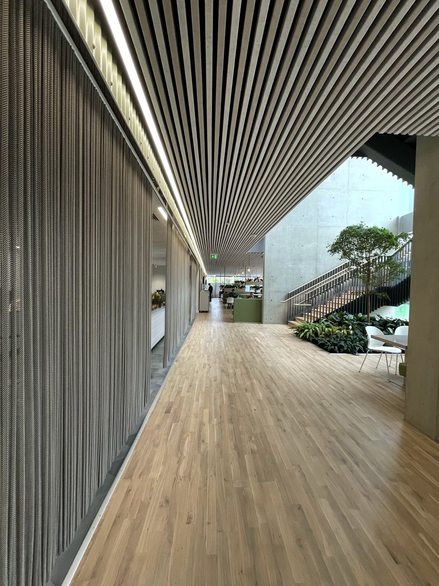 waverleyuk's tweet photo. Another fantastic example of our coil mesh curtains providing a creative solution for this project!

The cafe felt the design complimented their space perfectly, and we agree!

Read more here: https://t.co/zMjJM5O1fy

#interiordesigners #fitout #cafedesign #interiors #coilmesh https://t.co/IN8yTson0Y