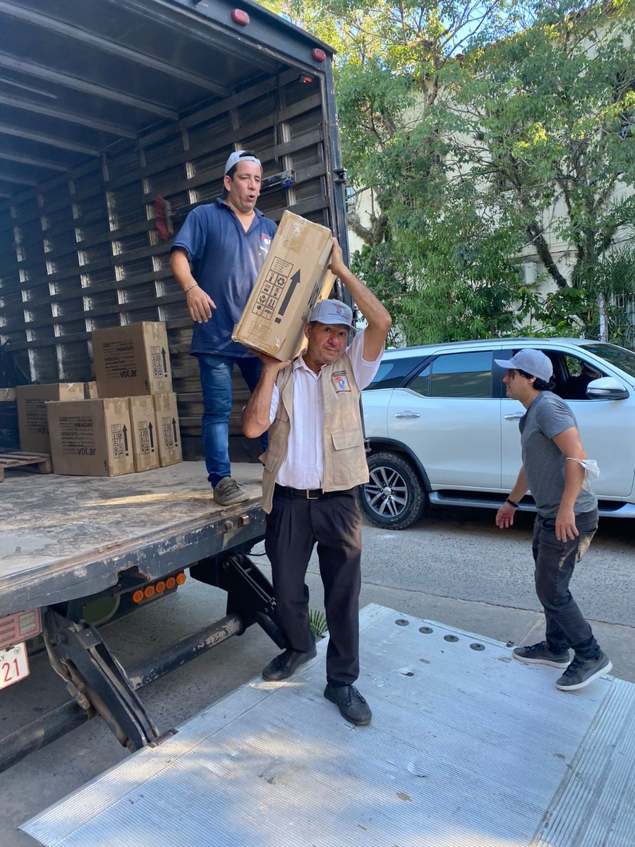 #InternasPy2022 🗳️🇵🇾
Comenzó entrega de materiales electorales en la oficina del Registro Electoral de Pilar ubicado en el departamento de Ñeembucú así también, se procedió a la entrega en Puerto Guaraní del departamento de Alto Paraguay 
🧵