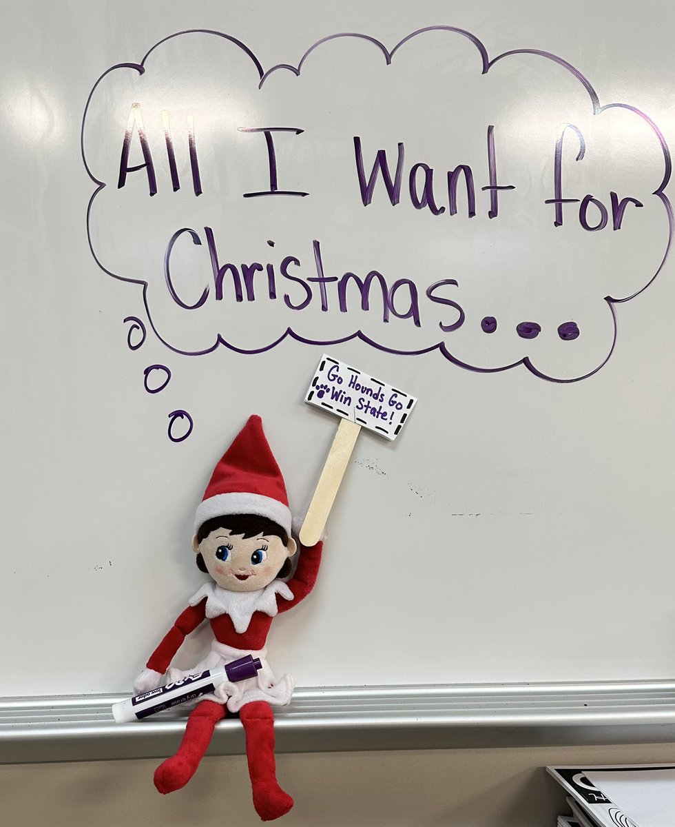 Even Twinkle is a big fan! Go Hounds! <a href="/BoerneISD/">Boerne ISD</a> <a href="/FabraElem/">Fabra Elementary School</a>