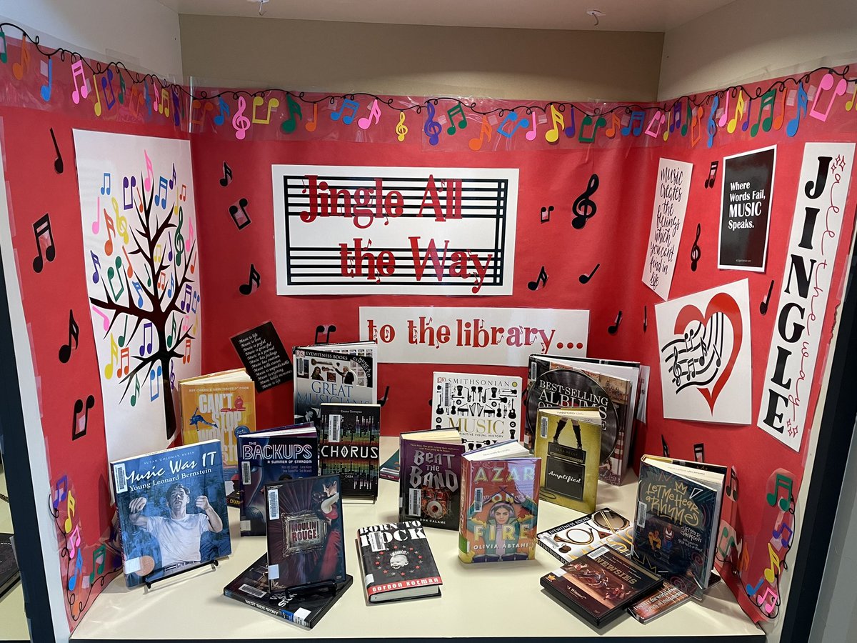 BooksMakeUSoar's tweet photo. 🎶 🎵 🎼 🔔 Be sure to jingle your way to the library today to check out plenty of books &amp; movies for your “long winter’s” break. We look forward to seeing you. 😊💜💛🎶🎵🎼🔔 @wereppinhanford #wrh @hhsfalcons #falconfamily #falconreaders #falconstrong #winterbreak https://t.co/QZd4erxPgO