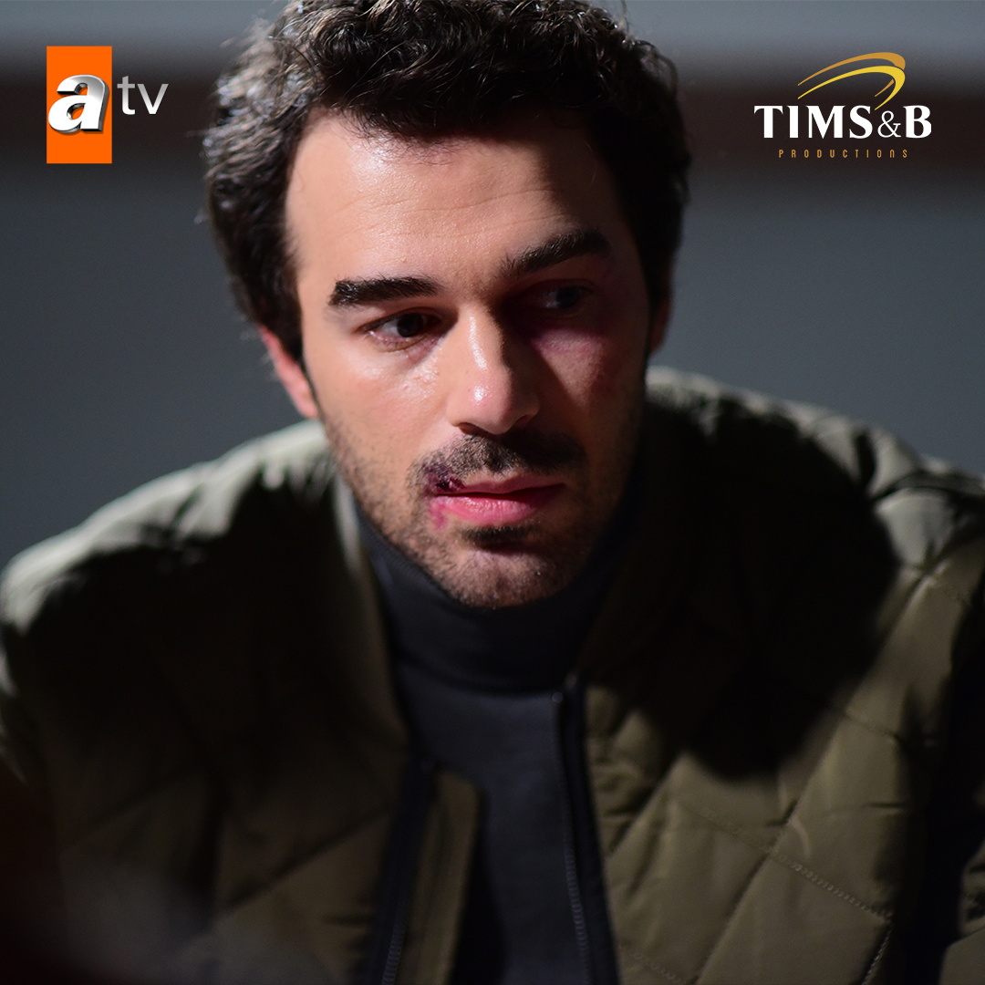 aldatmakdizi's tweet photo. Yeni bölüme dair tahminlerinizi bekliyoruz 💭

#Aldatmak yeni bölümüyle bu akşam 20.00’de #atv’de. ⚖️
@timsandb @atvcomtr https://t.co/R1NgEmsalc