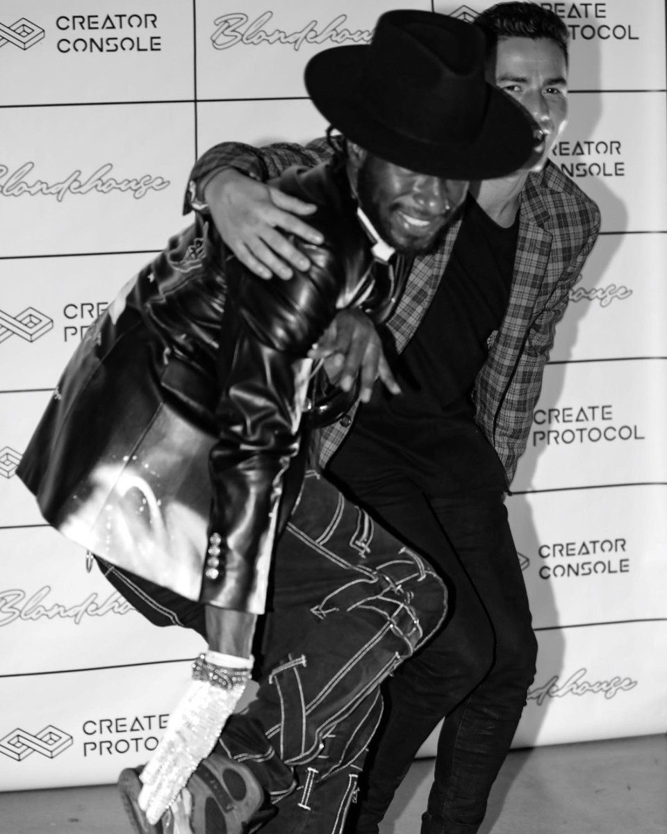 MrModa's tweet photo. Our last event during #ArtBasel with #blondehousegroup 💐💐💐@CreateProtocol 🥂✨💫MAJOR SUCCESS ✨✨✨ #MrModa https://t.co/RK2QcYkJfk