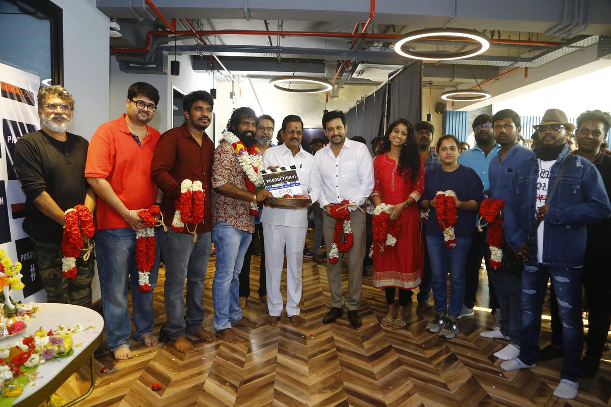 #StudioJockey Production No.1 starring <a href="/vidaarth_actor/">Vidaarth</a> <a href="/arjunannk/">Arjunan Actor</a> <a href="/KurupKrisha/">Krisha Kurup</a> started with Pooja  

Produced and Directed by <a href="/studiojockey_kk/">Studio Jockey Krish</a> 

<a href="/fjviveknirmal/">Vivek Nirmal FJ</a> <a href="/SaiBhaski/">Sai Bhaskar</a> #Rajkumar #SureshKalleri #Keerthika #NathanLee #SelvaGanapathi