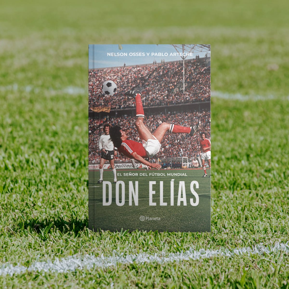 Gran honor que <a href="/nelsonosses/">Nelson Osses</a> <a href="/pabloarteche/">Pablo Arteche</a> y @planetalibrosch hayan escrito mi biografia y con eso permitirme trascender mis experiencias d vida y mi historia hacia todos. Ojalá este libro ayude a inspirar a quienes como yo tuvieron o tienen dificultades por superar, gracias!