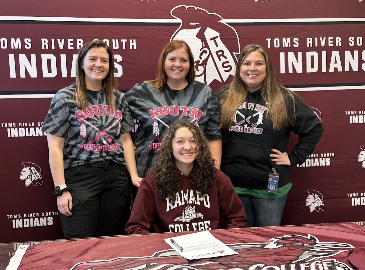 trsfieldhockey's tweet photo. Congrats to our very own Eliana Momm for committing to continue her Field Hockey Career with Ramapo College! We are so proud of you and can’t wait to come watch a game 🏑🎉 @ms_scala12 @coachkelly_fh  @TRSTribe https://t.co/vrhnybYj1F