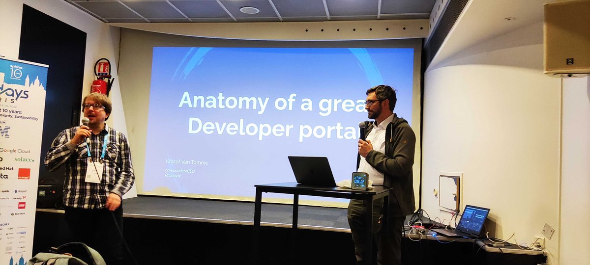 APItheDocs's tweet image. Next up at @APIdaysGlobal&apos;s &quot;#APITheDocs: Feedback, Metrics and Analytics&quot; track is @kvantomme (@Pronovix CEO) who talks about Anatomy of a Great Developer Portal.
#devportals #DeveloperExperience. The MC is @LukasRosenstock