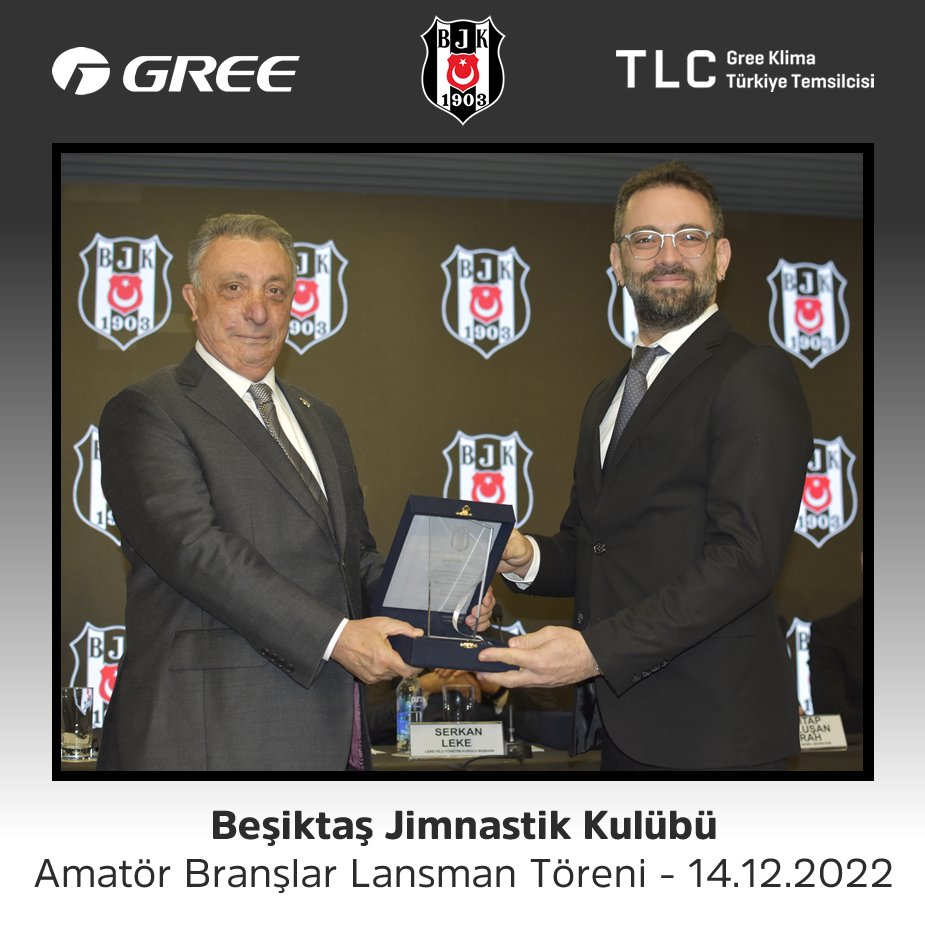 GreeTurkiye's tweet image. 14 Aralık 2022 tarihinde düzenlenen Beşiktaş J.K. Amatör Branşlar Sponsorluk Lansman Töreni’nde, 2022 - 2023 sezonu &quot;Kadın Futbol A Takımı Kategori Sponsoru&quot; olarak, kulüp başkanımız Sn. Ahmet Nur Çebi&apos;den plaketimizi aldık. 💪🫶
#Gree #TLCKlima #BJK #Beşiktaş