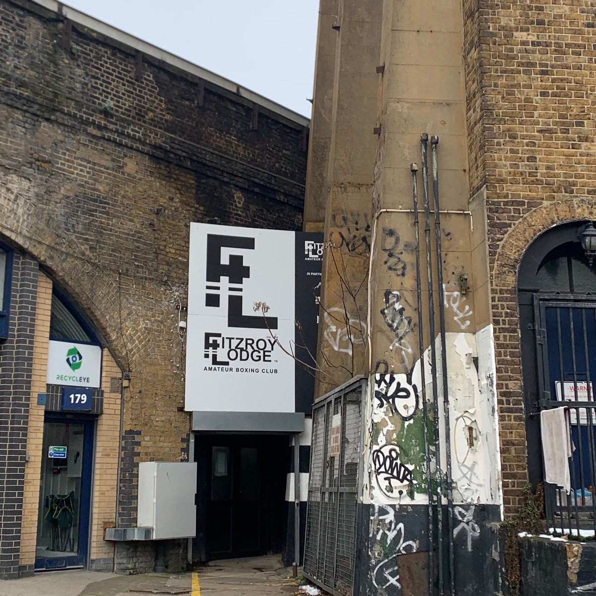 ItsMarkWebster's tweet photo. Tucked away under the railway arches into Waterloo, and behind Lambeth Palace, a little haven in which the local kids can endeavour to find their straight and narrow @Jawbonethemovie @mrmichaelsmiley https://t.co/uS7HmPdezN