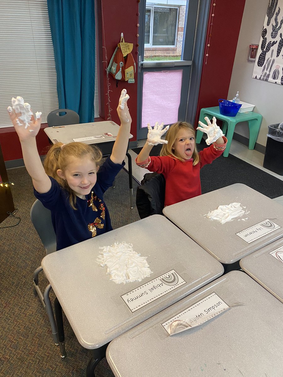 mrspruittfirst's tweet image. Shaving cream spelling test to lean into the craziness of December :) @MillsRiverSch #heretofly