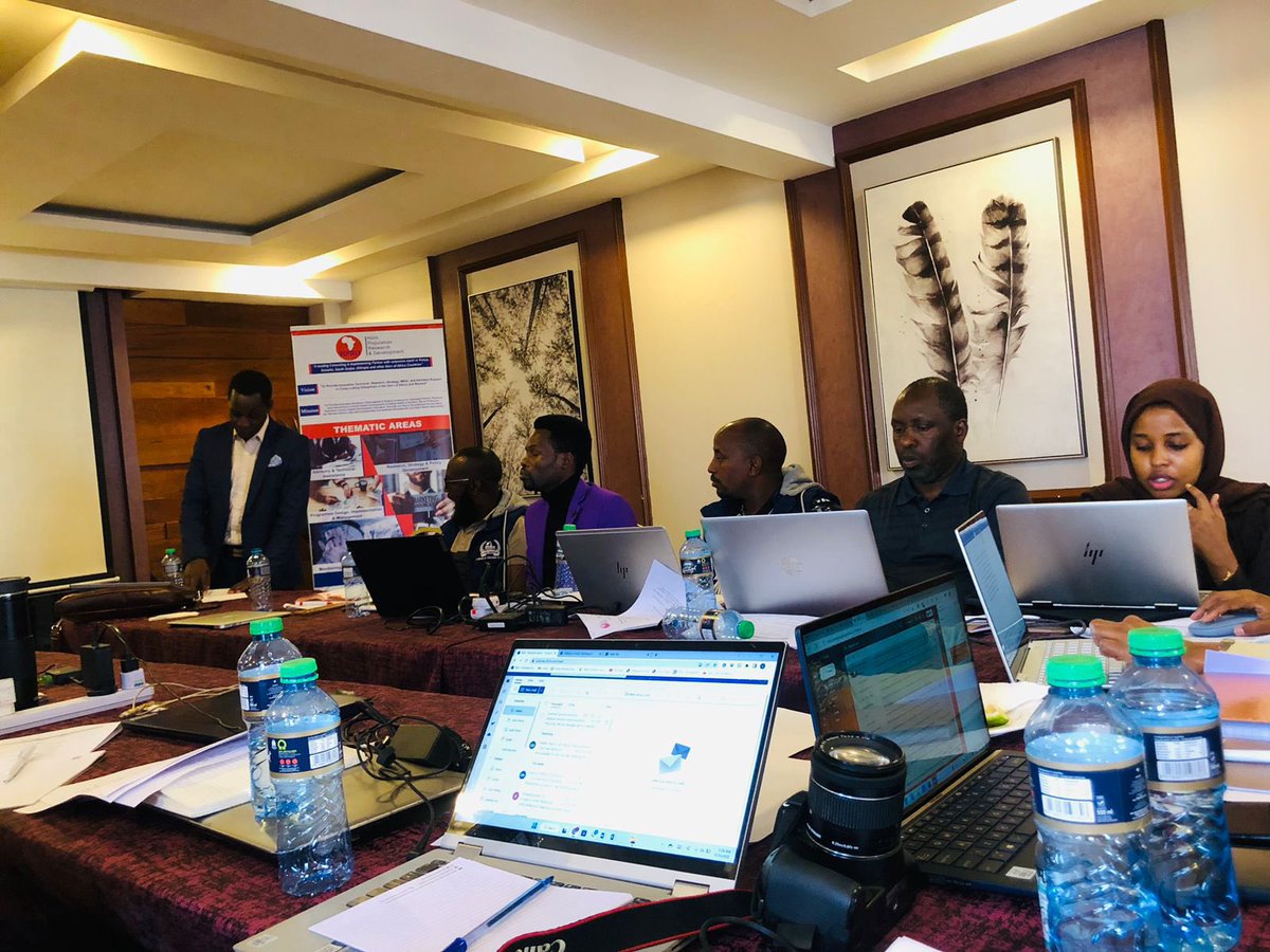 YussufIbra's tweet photo. Brains at work! Glad to take part in the @hprd_Consult annual reflection and planning session. The event brought together experts/consultants from various fields including Health, Wash, Research,strategy and policy, as we planned and exchanged ideas on how to make 2023 better I.A https://t.co/Z2LL1GZ8Qk