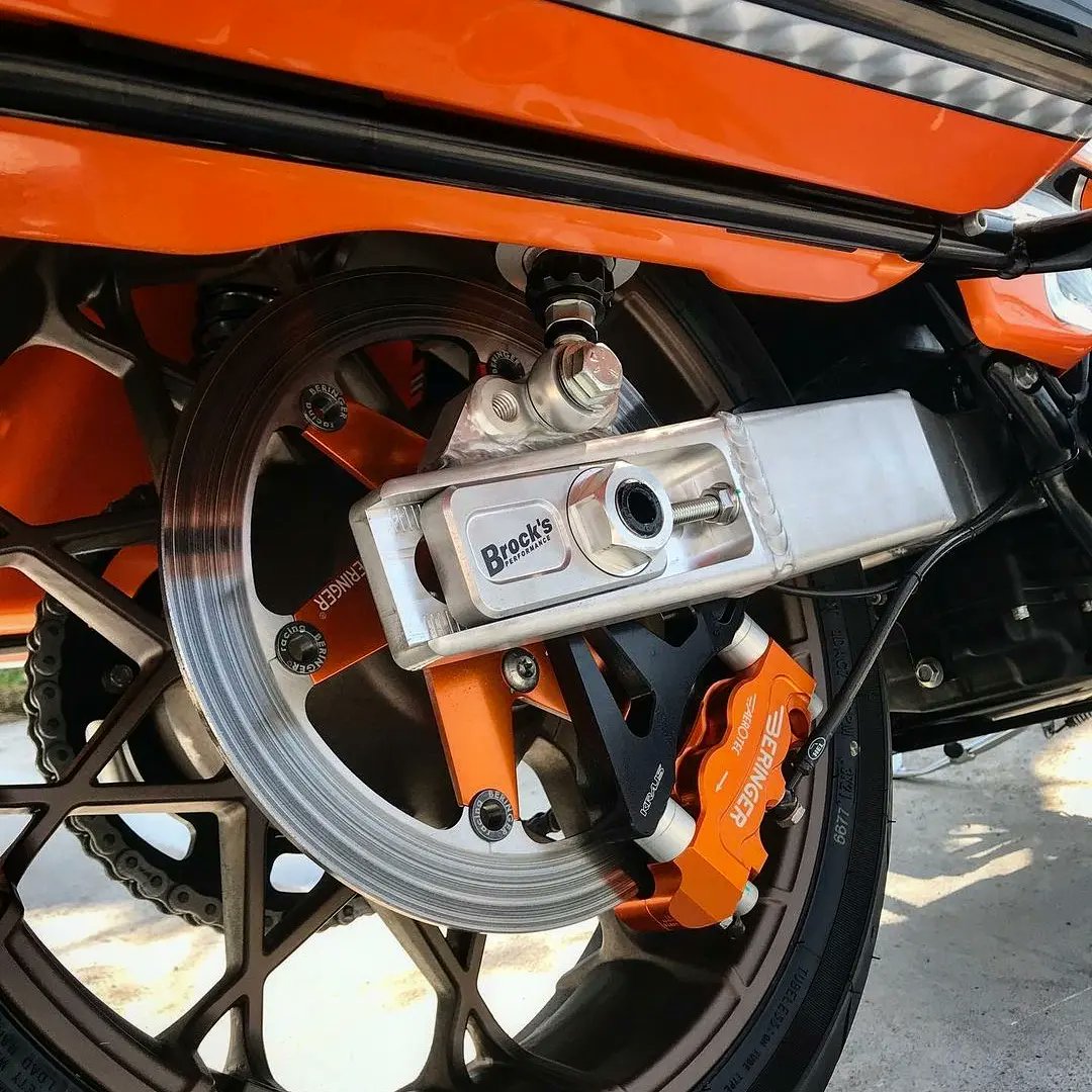 PBWestCoast's tweet photo. @ tee_performancedesign_garage insta #roadglide #HarleyDavidson #performancebaggerswestcoast #performanceisalifestyle #iride #performancebagger #weride #motorcycle #baggerracing #superbike #Motorcycles #touring #Harley #custommotorcycle #custombagger https://t.co/AifTdFl0uk
