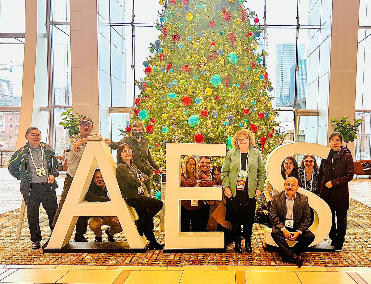 Dr. Lori L. Isom tweet media