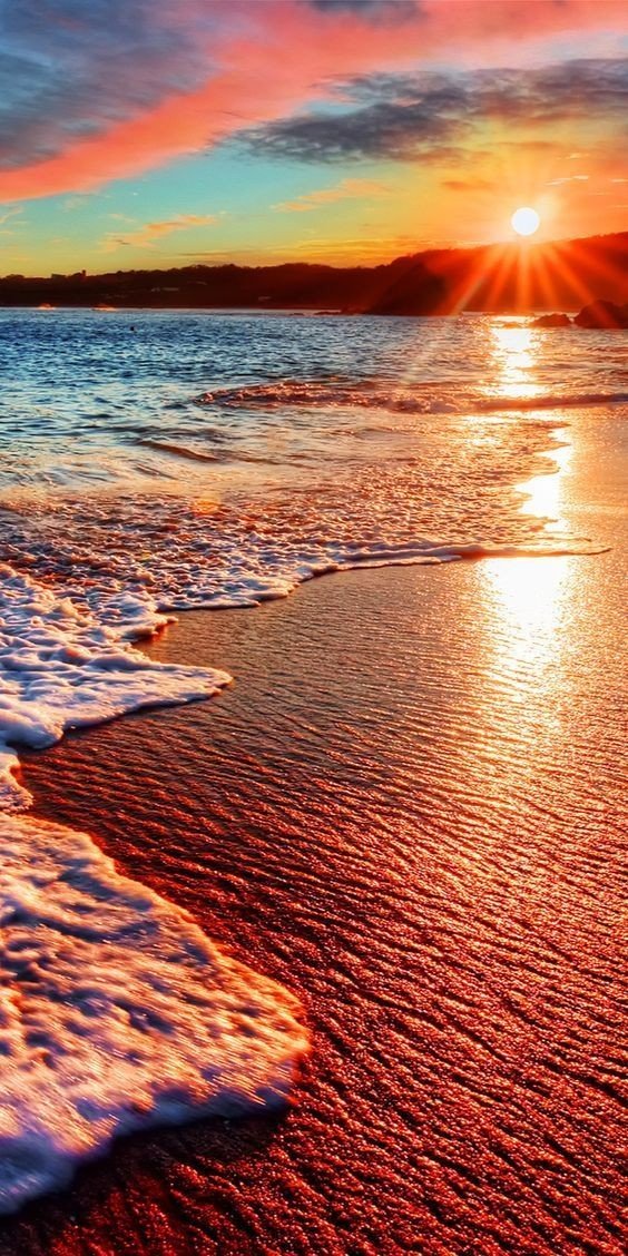Rivas5F's tweet photo. Sé gentil. No dejes que el mundo te endurezca. 
No dejes que el dolor te haga odiar. 
No dejes que la amargura te robe la dulzura. 
Siéntete orgulloso de que, 
aunque el resto del mundo esté en desacuerdo, todavía crees que es un lugar hermoso. https://t.co/4KJSCeXZDb