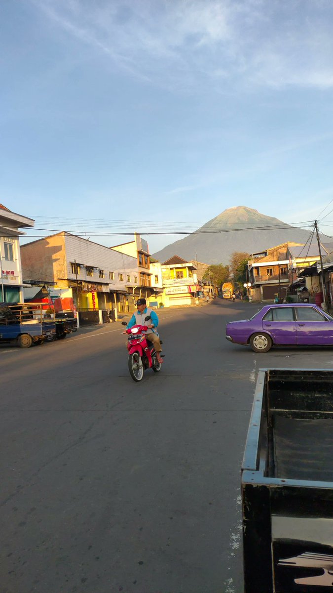 kentang_75's tweet photo. @tanyakanrl Itu di kecamatan Parakan kabupaten Temanggung nder https://t.co/GUfbNeRHge