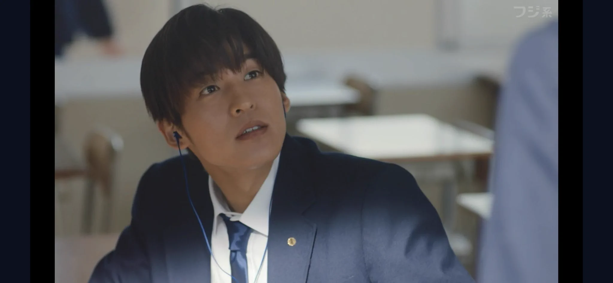 ドラマ「silent」の伏線回収！イヤホンしていても曲を停止していた佐倉君！