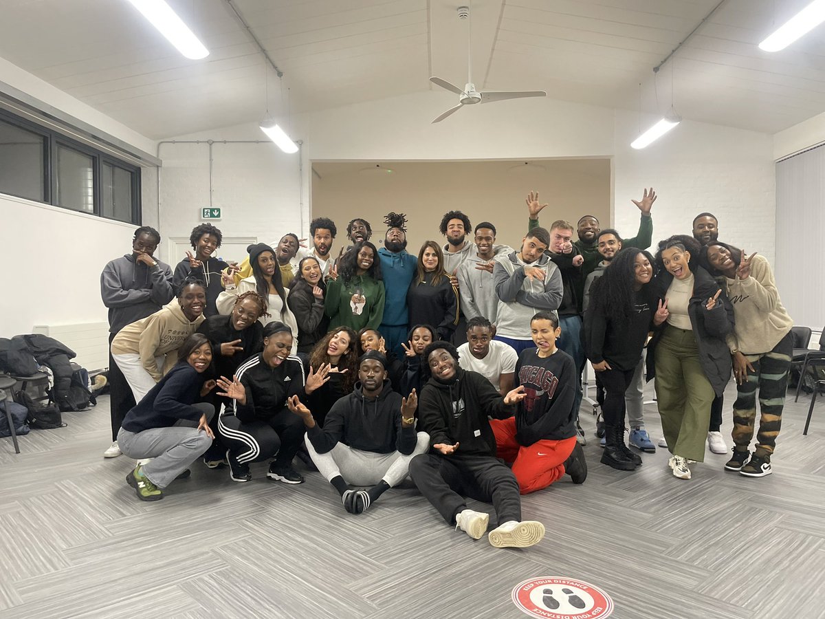 We finally got our man! A massive shout out to <a href="/DanielLBailey/">Daniel Bailey</a> for not only coming down and delivering an sensational masterclass, we’d like to thank you for all the support that you’ve shown us over a period of time. 🙏🏿