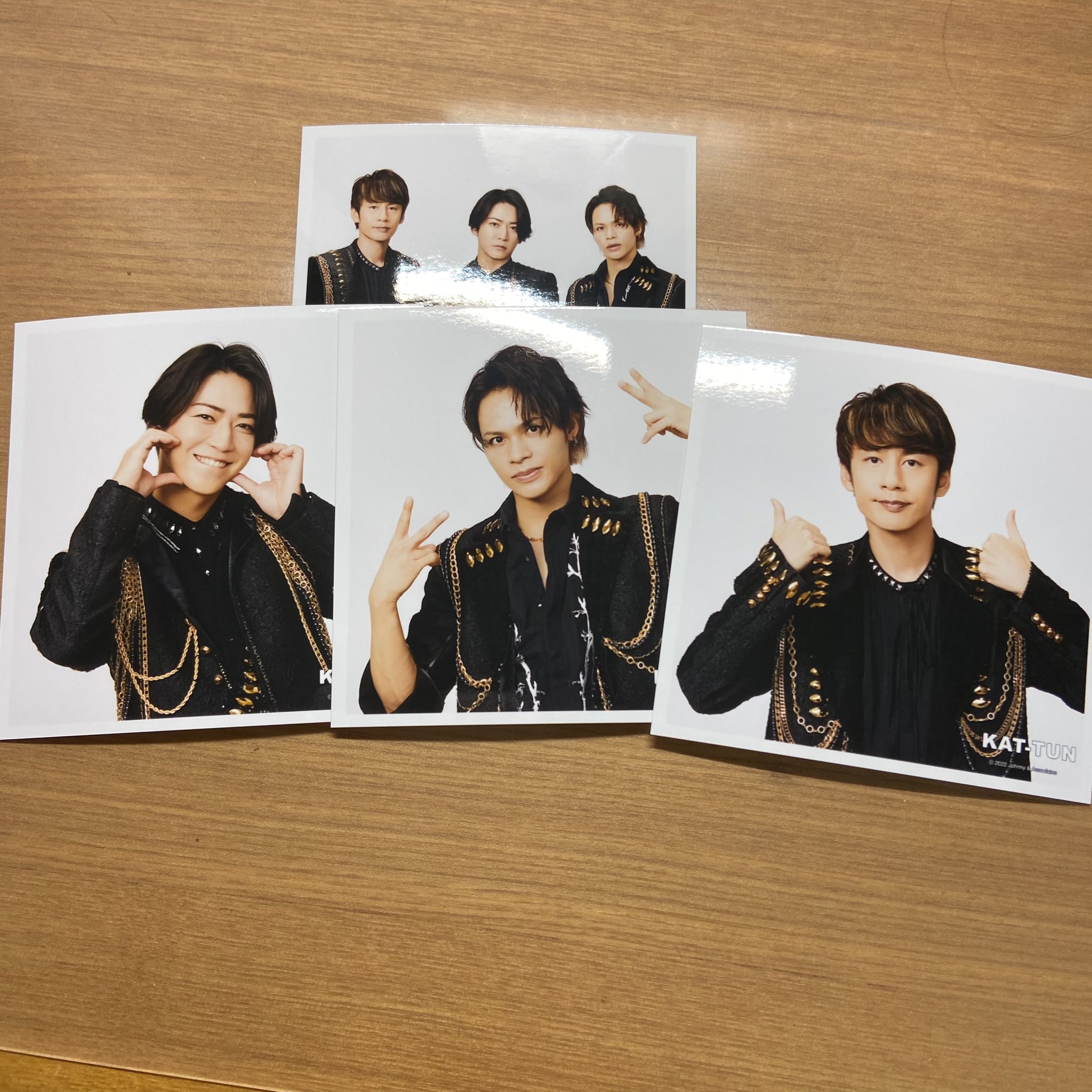 FkBi4G1aMAEAIJv?format=jpg&name=large