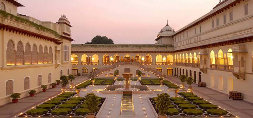 IndexKarnataka's tweet image. &quot;Sobha royal pavilion&quot;, Hadosiddapura, carmelaram

Royal Pavilion is an Amalgamation of Mughal, colonial &amp;amp; Hindu architecture offering a stunning array of world-class recreational amenities

Land Area: 23.6 acres
16 Towers(2B+G+16 floors)
One tower construction nearing completion