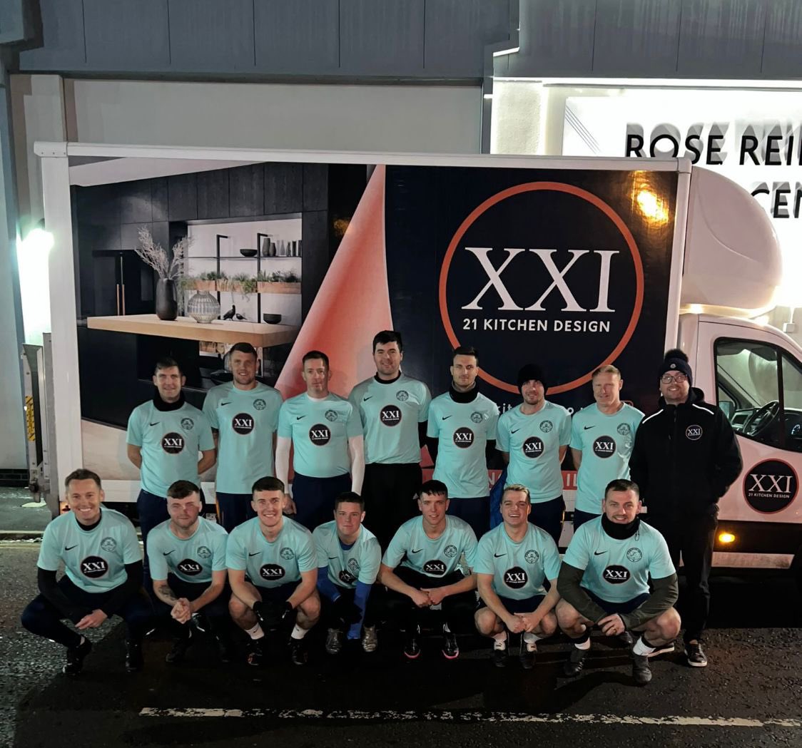 StewartonUnited's tweet image. Was great to have 21 Kitchens along to training this week. Gave us a chance on a very chilly night to show off the training tops they sponsor.

21 Kitchens
Magbiehill Park, Dunlop Road, Stewarton KA3 3ES 21kitchens.co.uk, 
01560 330360 inbox@21kitchens.co.uk