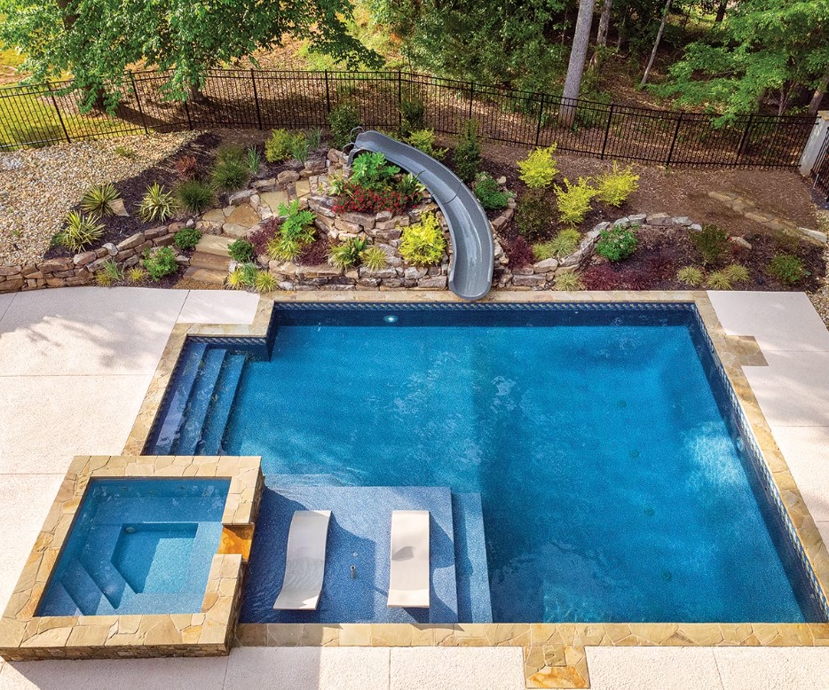 aquamagazine's tweet photo. The #PoolOfTheWeek showcases the 2022 #AwardsOfExcellence winners from the @ThePHTA.

This week won 🏆GOLD🏆 in the "Vinyl-Lined Pools" category. Pool by J&amp;M Pool Company in Senoia, Ga.

Decking Material: Mortex Kool Deck https://t.co/VCiCJzGfFP