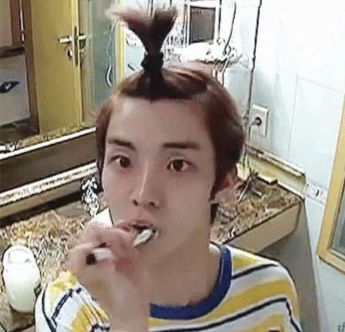 straytracker's tweet image. 𝙐𝙂𝙇𝙔 𝙁𝙐𝙉𝙉𝙔 𝘿𝘼𝙔

Sube una de tus peores fotos, de las más graciosas, o de las que más vergüenza te den y etiqueta a cinco personitas solo por fastidiar