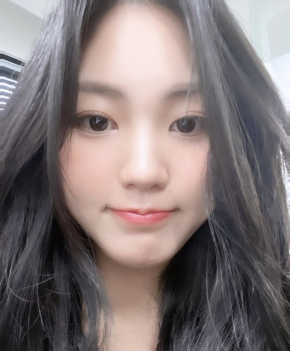 updatesCLC's tweet photo. [📸 221215]
Eunbin Instagram story

#KWON_EUNBIN #권은빈
@CUBECLC #CLC #씨엘씨 https://t.co/UIqyHZBQBX