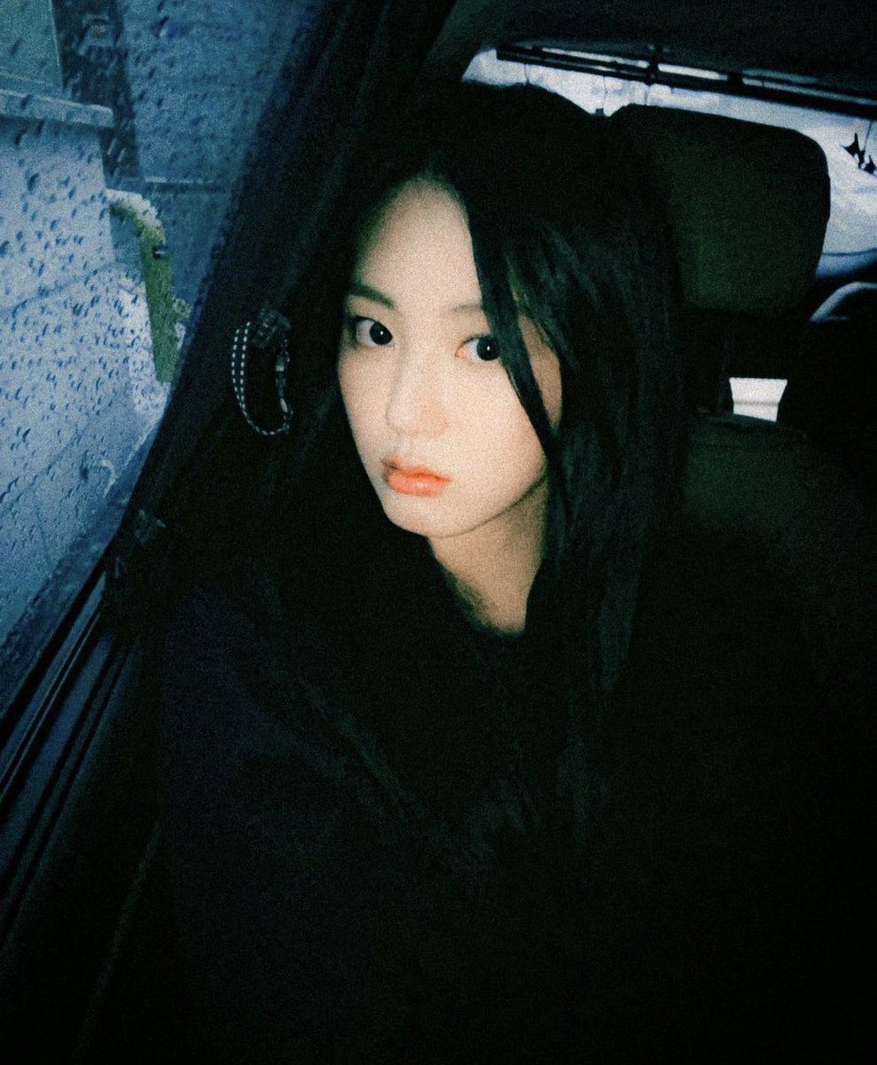 updatesCLC's tweet photo. [📸 221215]
Eunbin Instagram post

🔗 https://t.co/gHVAm9Ocju

#KWON_EUNBIN #권은빈
@CUBECLC #CLC #씨엘씨 https://t.co/g1xG6ofGQ7