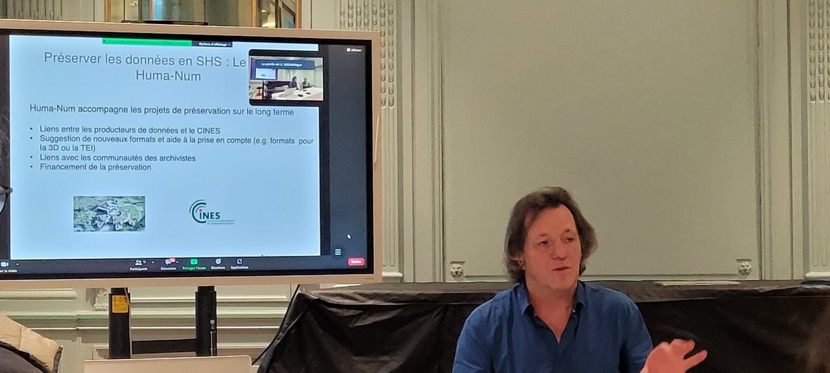 AJoffres's tweet photo. Nicolas Larrousse présente les services de l'infrastructure de recherche @Huma_Num sous l'angle de la préservation des données lors des Rencontres de #musicologie numérique #MUSICA2 #researchinfrastructure #fairdata #datapreservation #toolsforssh #ssh #digitalservices https://t.co/jFLFFFlu0s