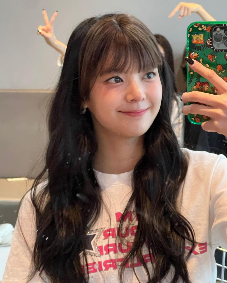 ITZY STAGRAM tweet media