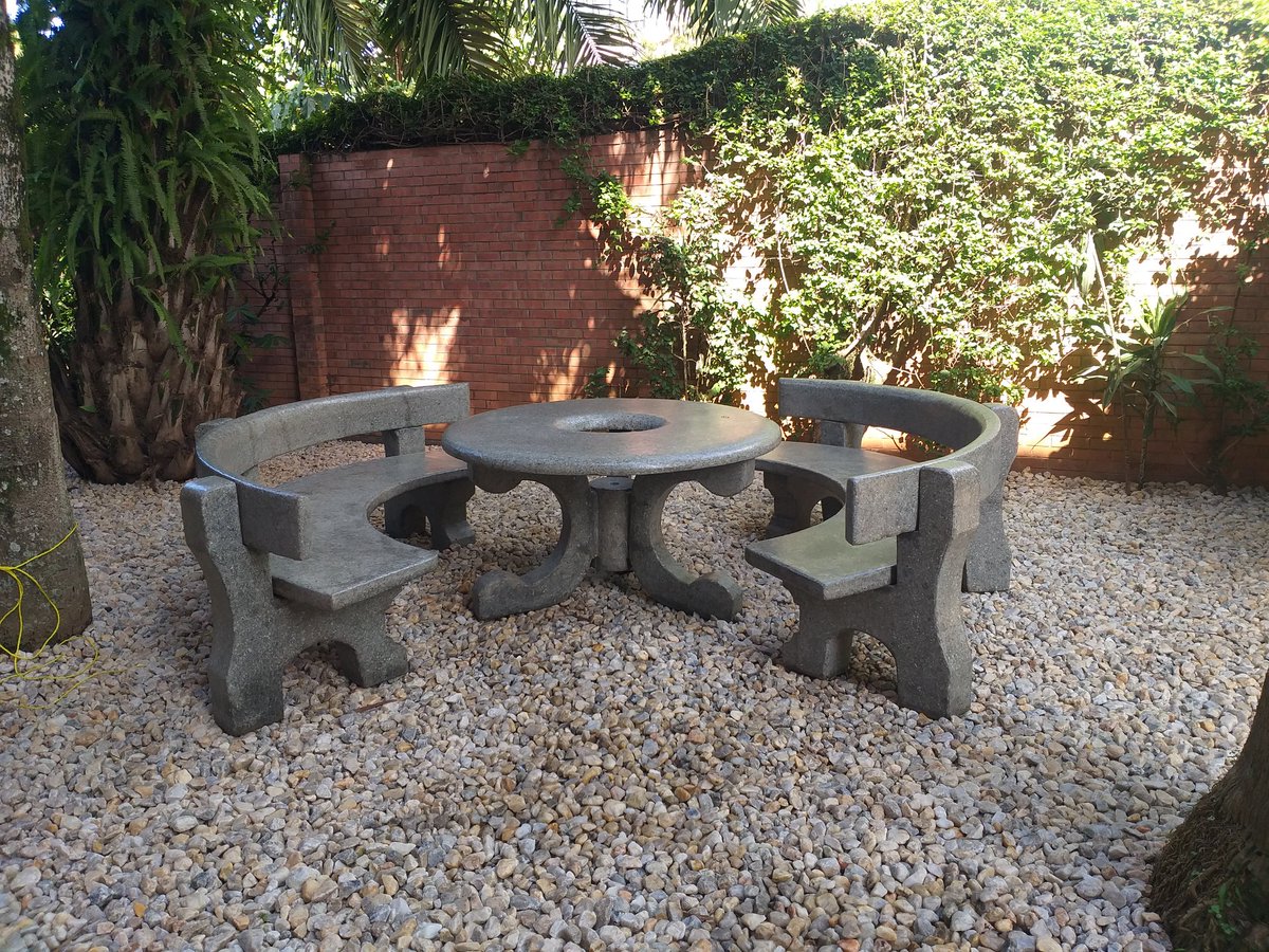 RCGF_Rwanda_Ltd's tweet photo. #RCGF à l'ambassade de #Suisse au #Rwanda....It's Stone at its beauty! Please order yours today and Start your Holiday in style! https://t.co/I7S19PtwNd