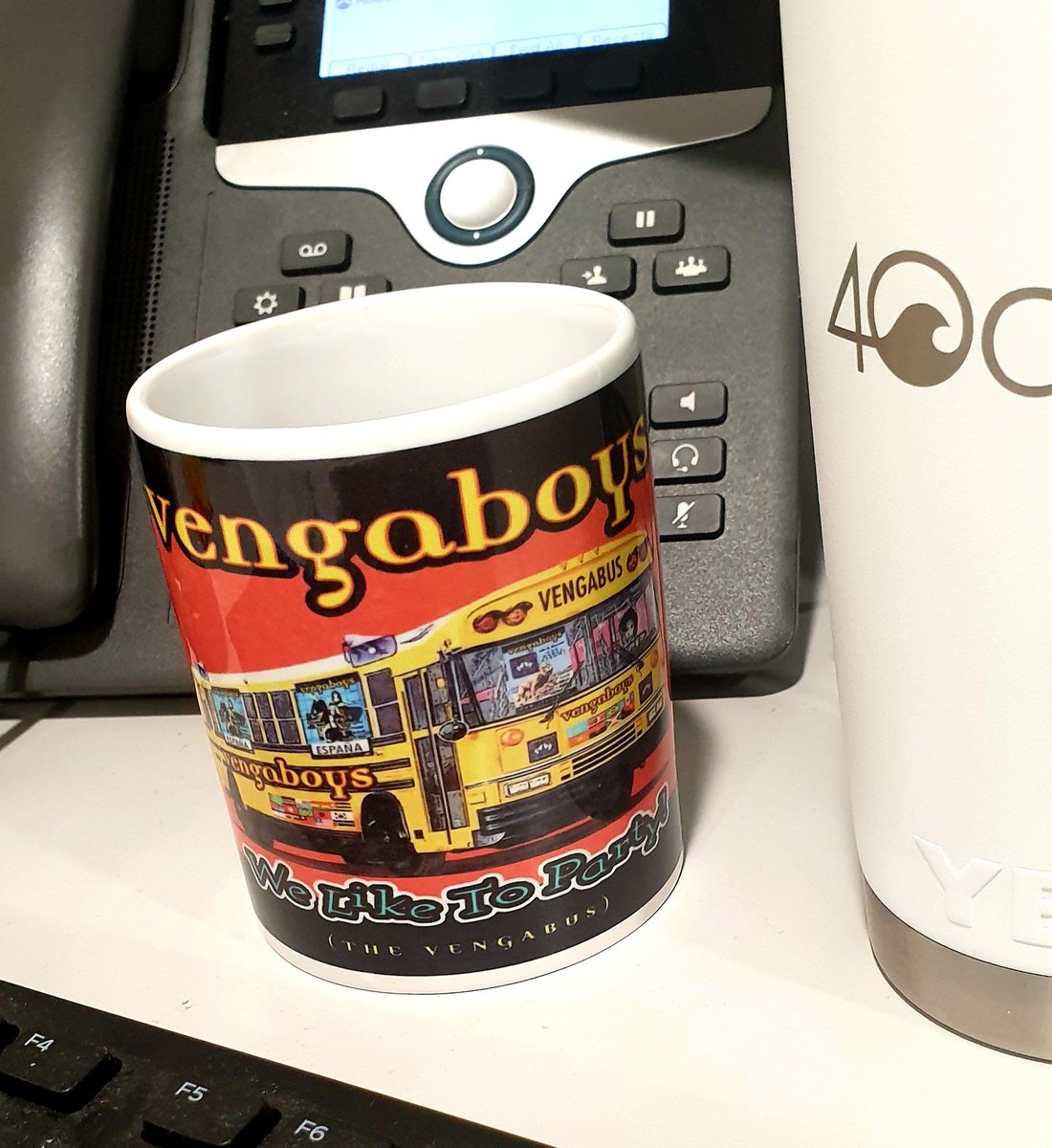 RGCrossley's tweet photo. @vengaboys Best Secret Santa Gift Ever 🎁 🎄 https://t.co/qmc6bokb9M