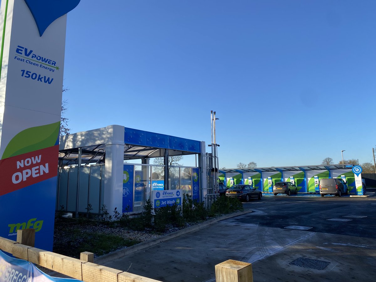 wyethprojects's tweet image. Wyeth Projects designed &amp;amp; managed a KDRB of @MotorFuelGroup’s Desford Crossroads Service Station. The site now offers a Greggs within the new sales building, fuel pumps &amp;amp; car washing. Thanks to the principal contractors, SC Forecourts.
EV Charging Bays at this site are now live!