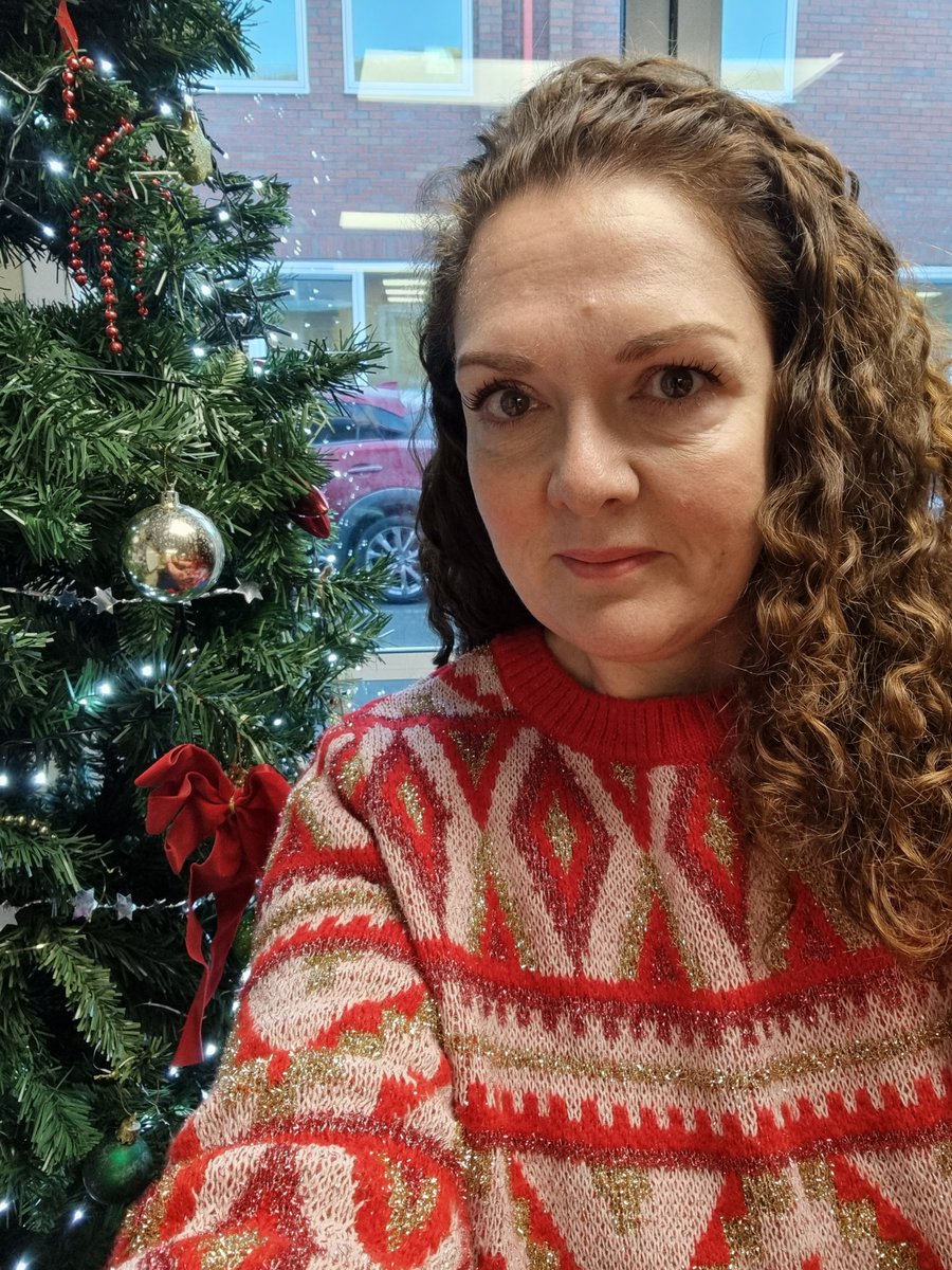 The trees in our Trust have been helped along by our, National LP for Enrichment Careers & Eco, Rachel... she also loves a good Christmas tree🎄

We've raised £256 so far for our #ChristmasJumperDay for @savechildrenuk!!🙌

To donate christmas.savethechildren.org.uk/fundraising/ro…

#socialaction #OneOAT