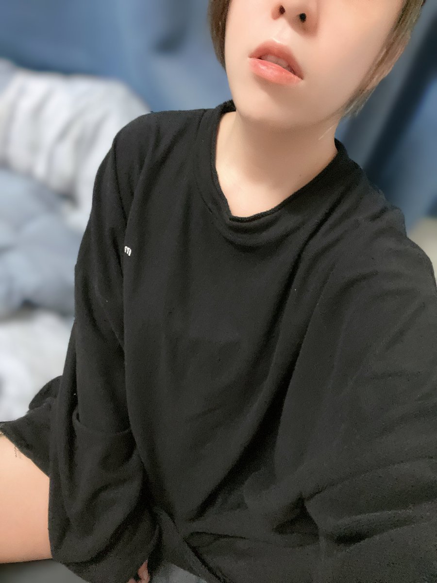 為什麼沒照片
因為我平常都包成這個樣子啊🤷‍♀️ https://t.co/qYRB1vFnBl