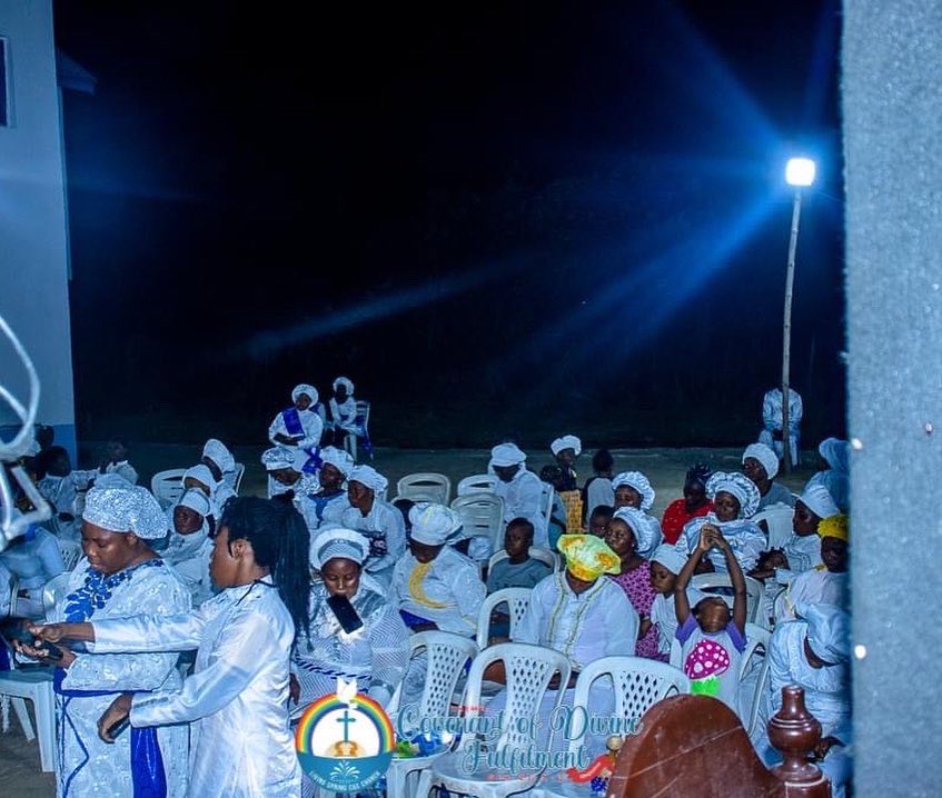 Livingspring_Ch's tweet image. Revival day 1
Jesus answered and said unto him, If a man love me, he will keep my words: and my Father will love him, and we will come unto him, and make our abode with him. John 14:23.

#codf #livingspring_church #revmothervictoriaodekunle