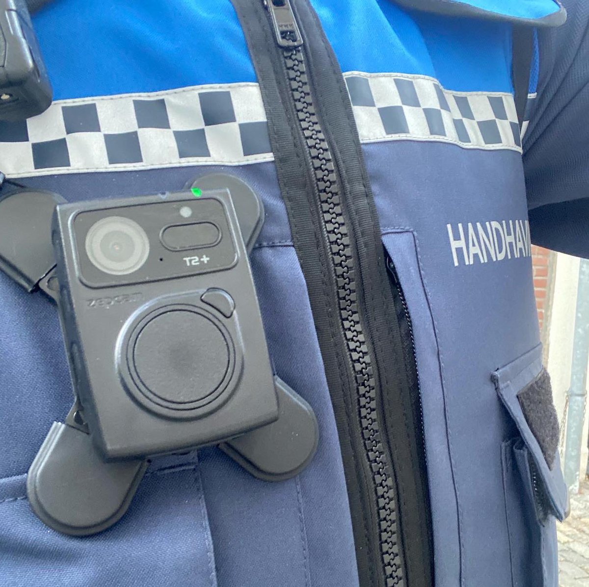 Sinds donderdag 8 december is de Bodycam toegevoegd aan onze uitrusting. Het volledige persbericht is te lezen op Hattem.nl