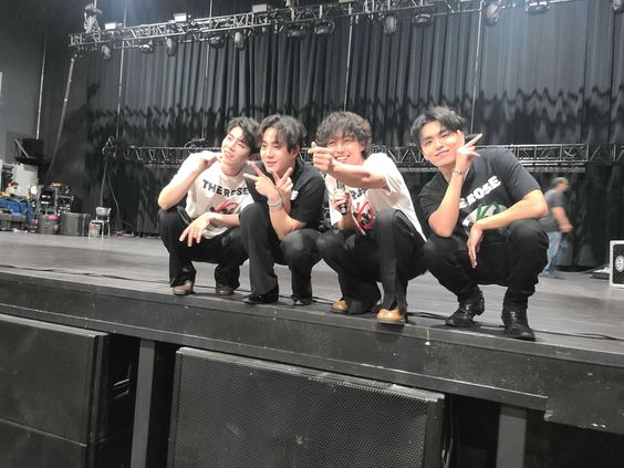 htherose's tweet photo. #TheRose https://t.co/pAmQew0C0D