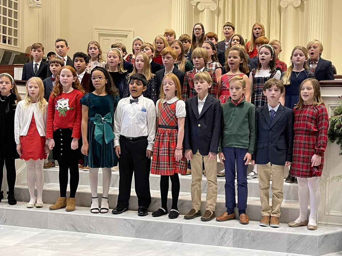 What a wonderful way to complete the first half of the school year: our UED Holiday Program at Trinity Church—the first since December 2019. Enjoy holiday break, Trinity community! #trinitylearns