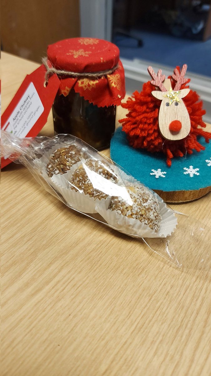 Loving my purchases from the <a href="/BBHS_DAS/">BBHS_DAS</a> Christmas fayre. All handmade by the talented staff and pupils 🌲🎅