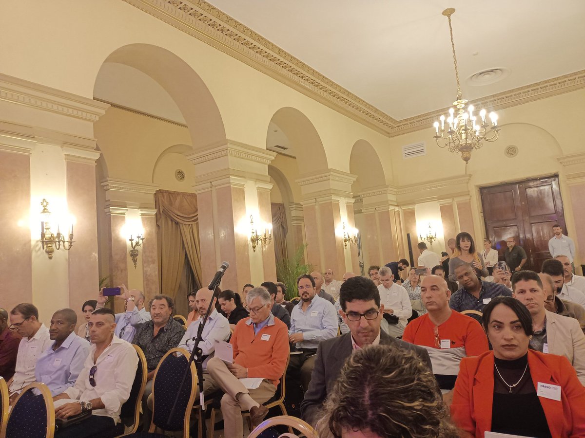 Alegna de las Mercedes Lombillo Urgelles tweet media