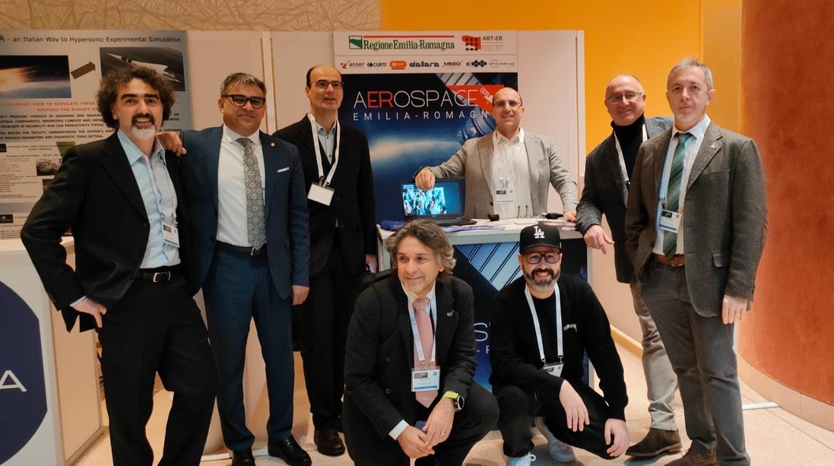 #AEROSPACE EMILIA-ROMAGNA - Oggi con le nostre imprese in Ambasciata d'Italia a Washington per la giornata nazionale dello spazio
#SPACEINITALY #ITALYINSPACE #AEROSPACEER
@ItalyinUS @ITAHouston_ @RegioneER