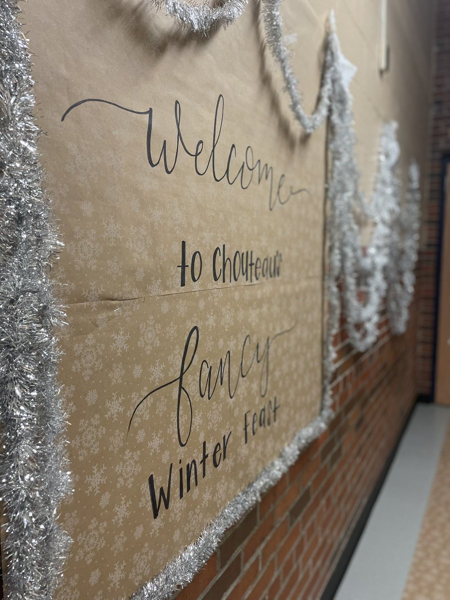 MrsKFisher22's tweet photo. Chouteaus‘s 1st Annual Fancy Winter Feast was a success! ❄️🤍 @ChouteauSchool @NKCSchools https://t.co/AMBBtu08LY
