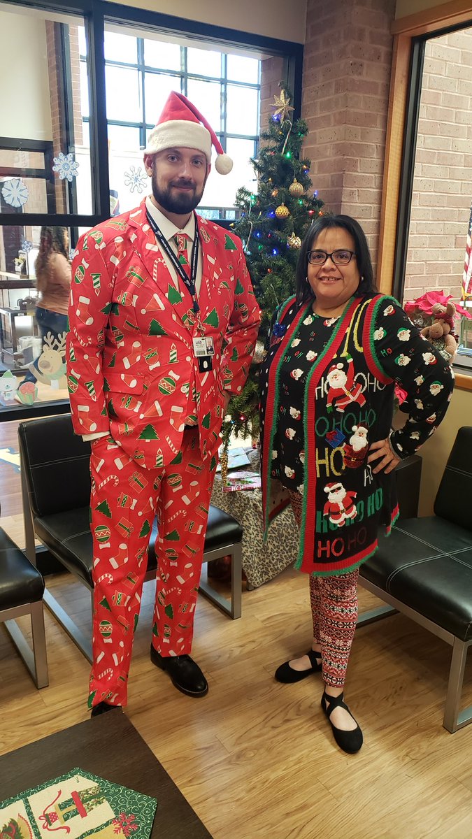 We got spirit yes we do <a href="/LakeviewMS/">Lakeview MS</a> Happy Holidays!