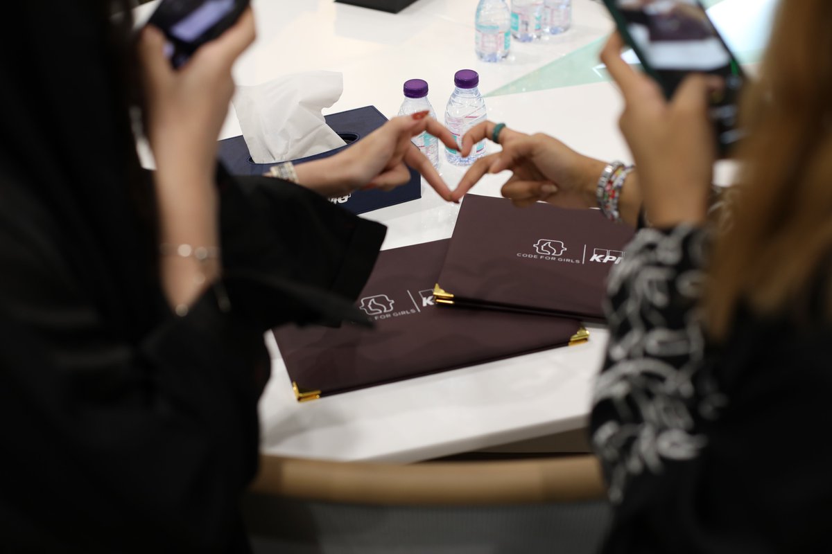 _codeforgirls's tweet image. #عشوائيات #معسكر_المواقع_الإلكترونية