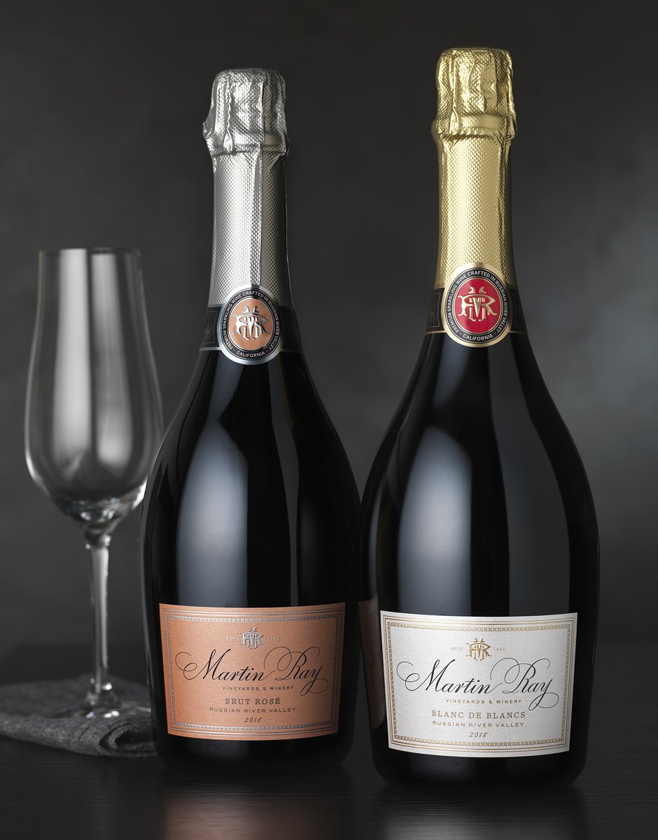 cfnapa's tweet photo. For @martinraywinery’s venture into sparkling wines, we designed a package inspired by trends utilized by traditional Champagne brands. 

#martinray #cfnapa #drinkwithyoureyes #wine #branding #packaging #packagingdesign #graphicdesign https://t.co/Qv55yrWeb8