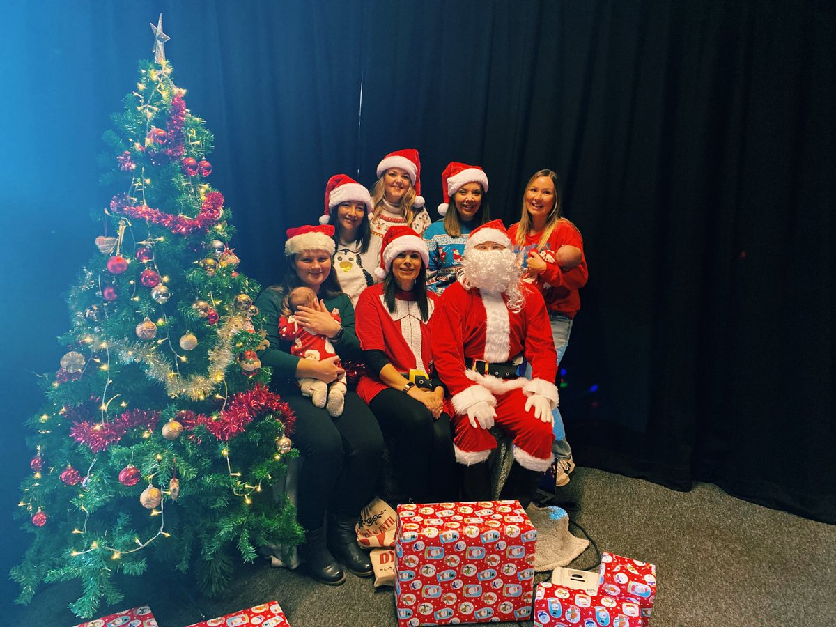LauraBibey's tweet photo. Baby and Me forever creating a safe and nurturing environment for new parents to bring out the best in their babies. Successful Christmas Workshop 🥰🎄🎅🏽 #BabyandMe #InfantMentalHealth @BarnardosCymru @NewportCouncil https://t.co/mRGIonEfFJ