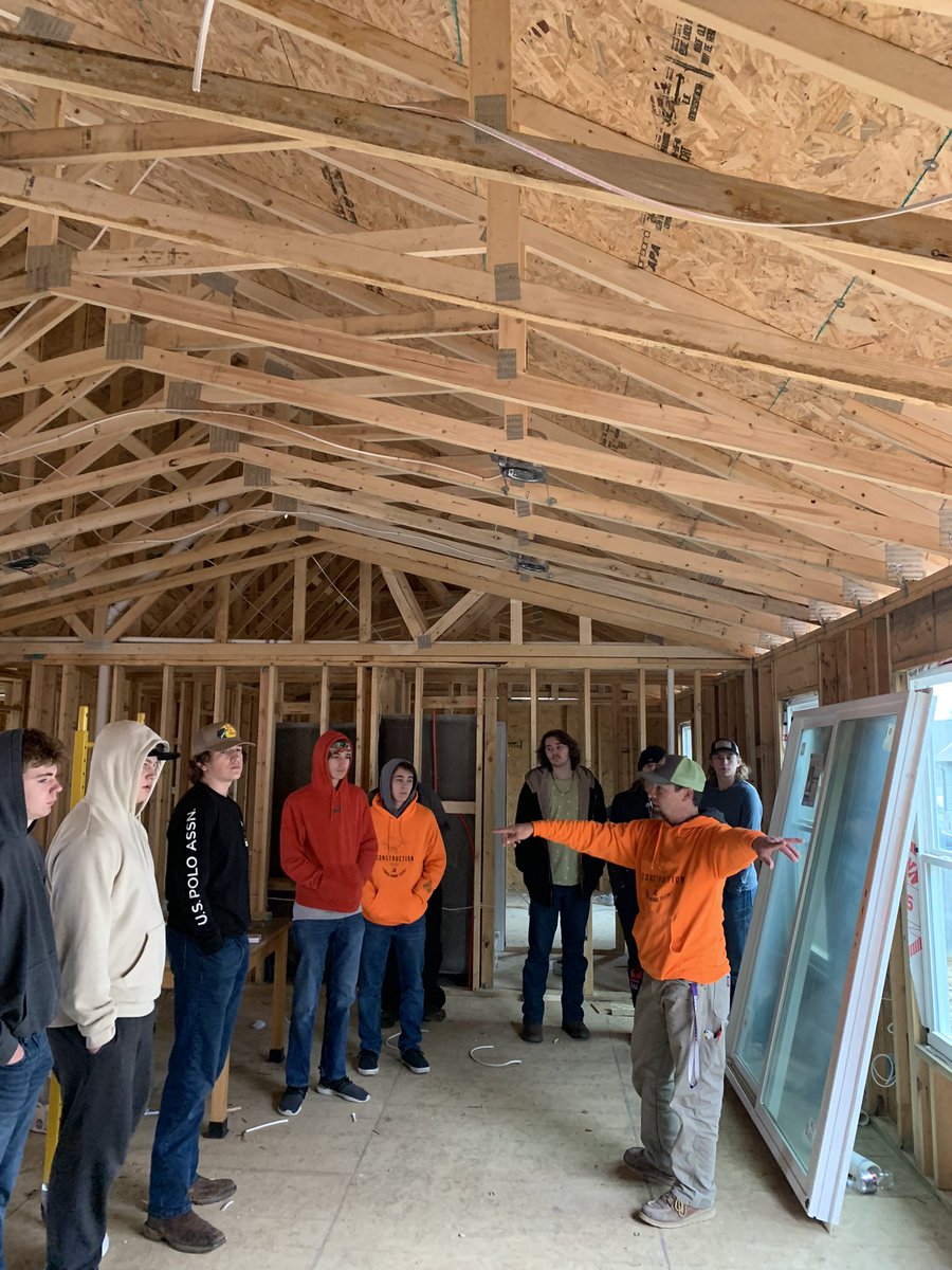 MrMeyersTBHS's tweet image. The Industrial Tech. Dept is finishing the semester strong with several student projects ranging from wiring the tech house, organizing new tools for next semester, finishing projects on the plasma table and wood tech ornaments.