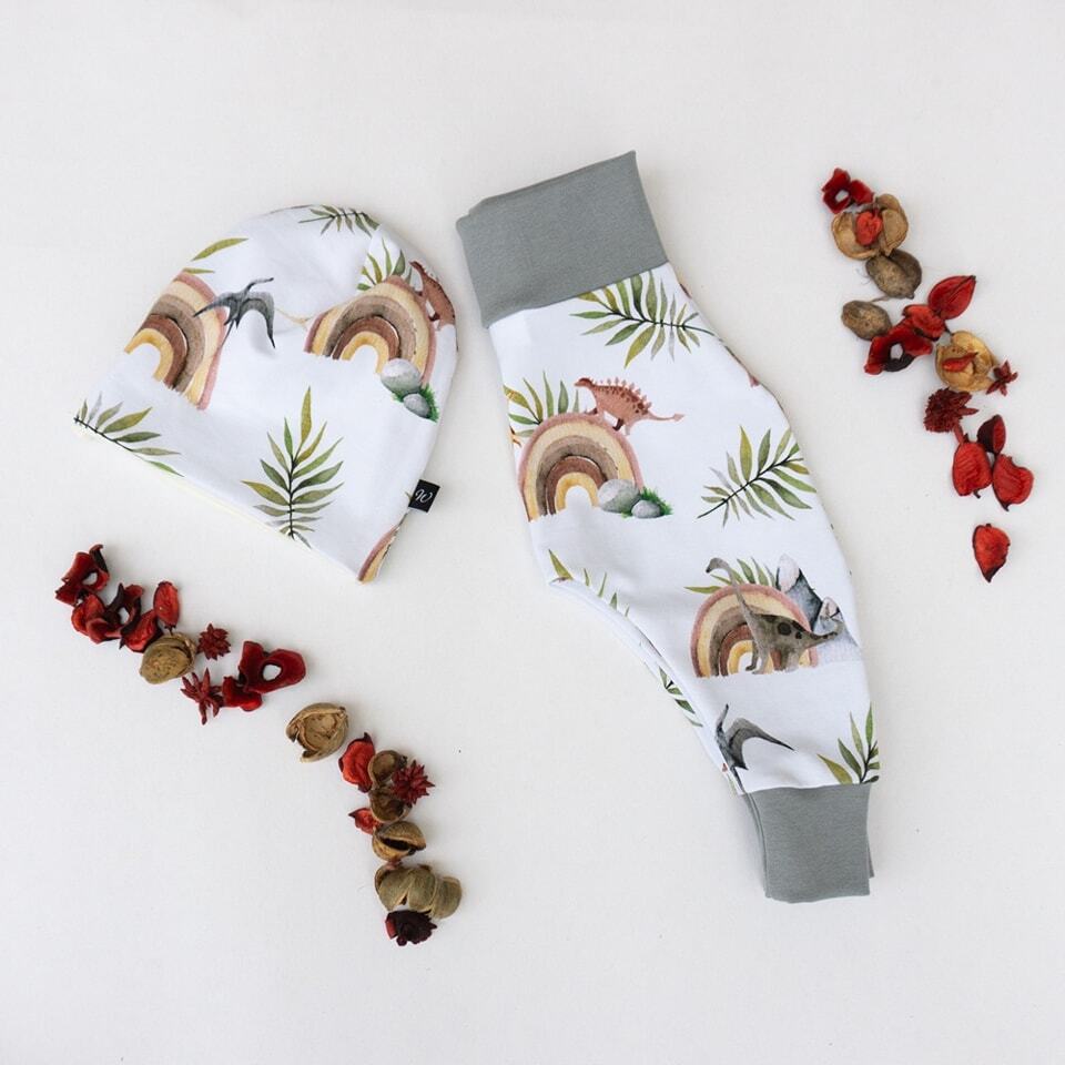 _wildlings's tweet photo. 🦕 New release in the shop just in time for Christmas. Also a hot item at the markets the past few weeks, and am able to offer them online as well now.

Custom print on organic cotton. Got a little one in your life who adores Dino's? I know a few who … https://t.co/L0Mi58FTt3 https://t.co/cHw6tXwgQR