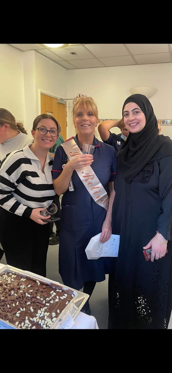 68TJB's tweet photo. Congratulations  Lisa on your retirement after 37 years of working @ELHT_NHS . 🎉🍾🥂Time to relax &amp; enjoy family time &amp; sunny holidays. 🥰😎@JoanneGardine13 @loveday_laura @emlucja https://t.co/AXHNJRe98K