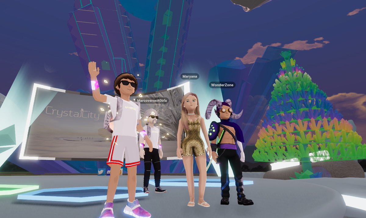 Crystal City in Decentraland tweet media